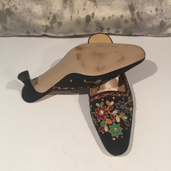 AWESOME MADELINE JEWELED MULES SIZE 8.5 - Picture 4 of 5